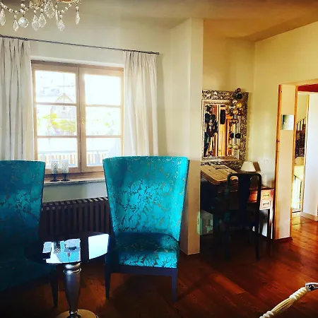 Pizzeria Zur Traube Bed & Breakfast